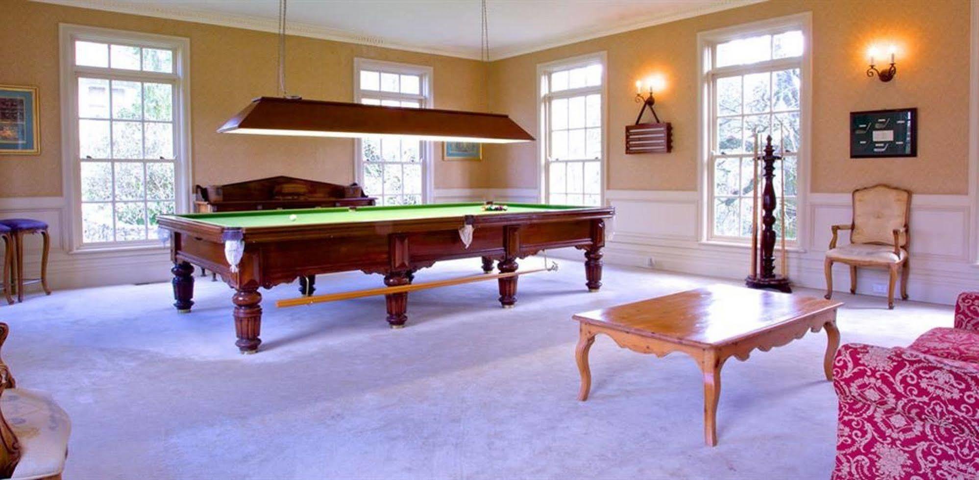 بورال Milton Park Country House Hotel & Spa المظهر الخارجي الصورة